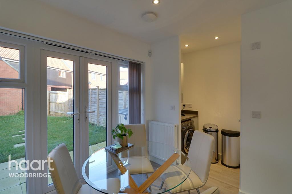 The Sandlings, Martlesham 2 bed semidetached house £250,000