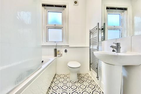 1 bedroom apartment to rent, Eldon Place, Bournemouth, Dorset, BH4