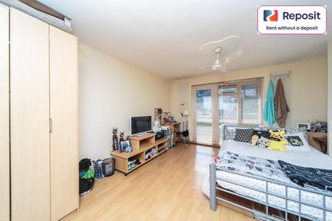 3 bedroom apartment to rent - Oakendene, Moulsecoomb Way, Moulsecoomb, BN2