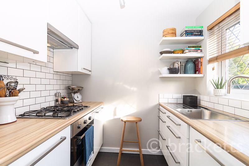 Ashenden Walk, Tunbridge Wells 1 bed terraced house £249,950