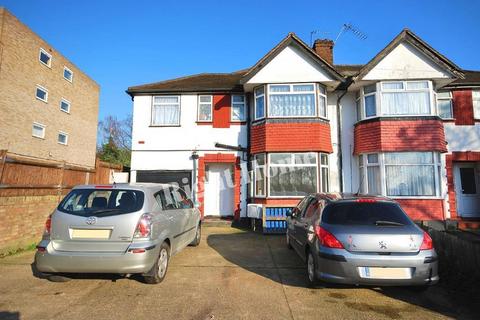 2 bedroom flat to rent, BRIDGEWATER ROAD, WEMBLEY, MIDDLESEX, HA0 1AS