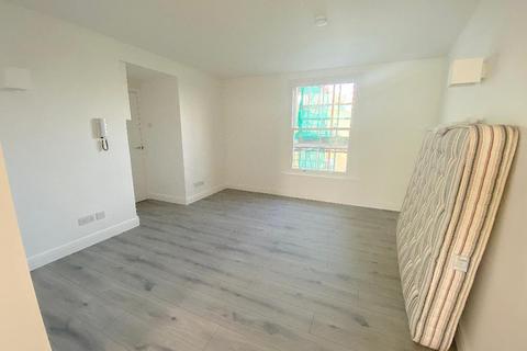 Studio to rent, St Annes Court, Howard Place, Brighton, BN1 3QA