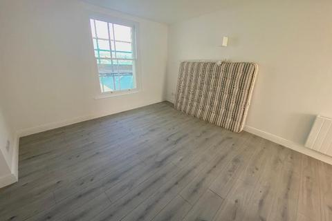 Studio to rent, St Annes Court, Howard Place, Brighton, BN1 3QA