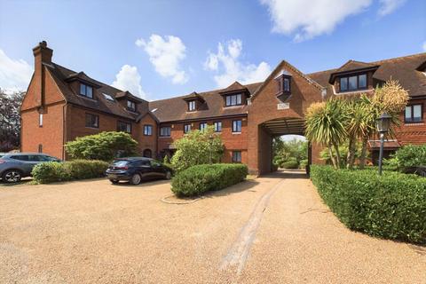 2 bedroom mews for sale, Meade Court, Walton on the Hill