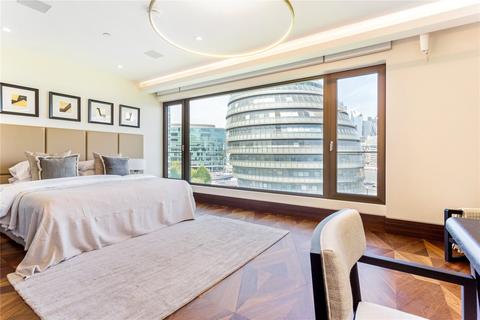4 bedroom apartment to rent, Blenheim House, Crown Square, London, SE1