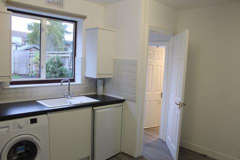 undefined, FAMILY 3 BED HOME