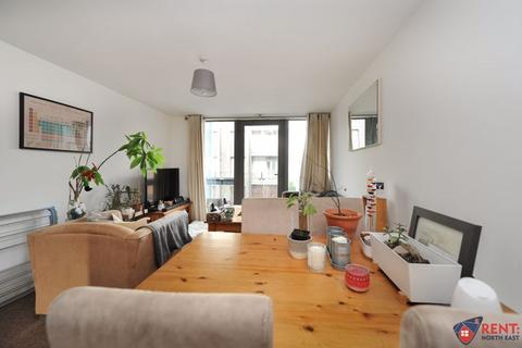 2 bedroom apartment to rent, Worsdell Drive, Gateshead