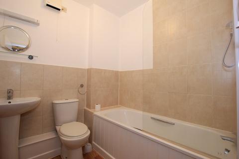 undefined, Streatfield Road, HEATHFIELD