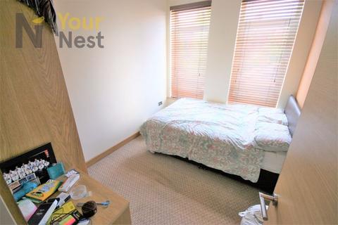 2 bedroom apartment to rent, Apartment 5, The Lounge Apartments, Headingley, LS6 3HU