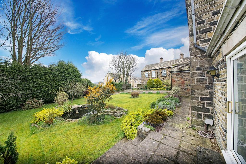 Croft Head, Skelmanthorpe, Huddersfield 4 bed detached house £475,000