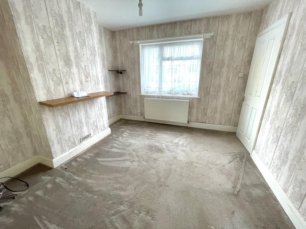 73 Conbar Avenue Lounge 1