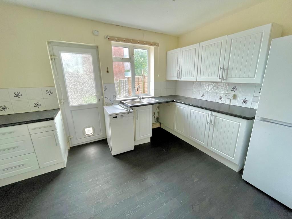 73 Conbar Avenue Kitchen