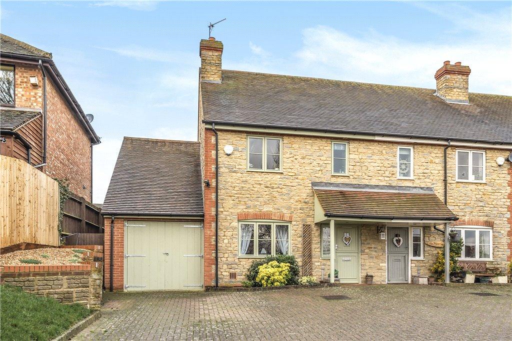 Stratford Road, Cosgrove, Milton Keynes, Northamptonshire, MK19 4 bed