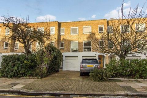 undefined, HOWARDS LANE PUTNEY, SW15