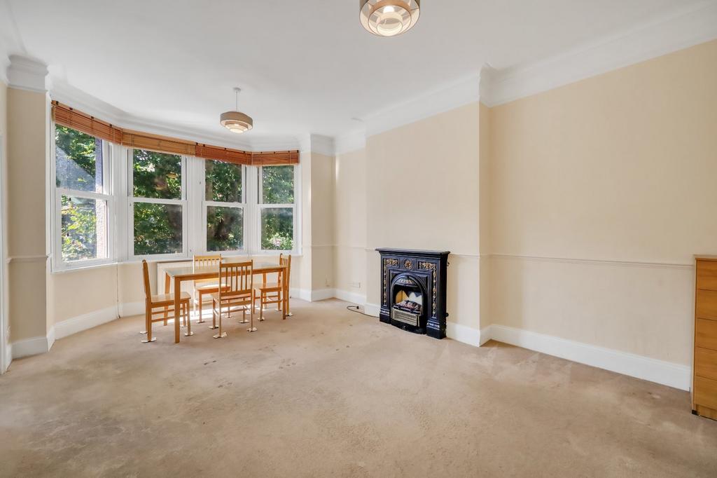 Apartment in London - View 2