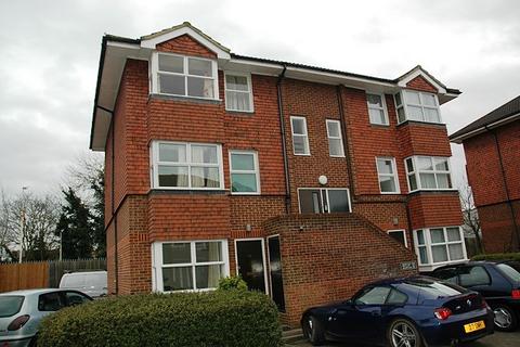 2 bedroom apartment to rent, Josephs Road, Guildford GU1