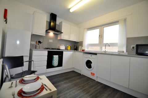 1 bedroom flat to rent, Sienna Gardens, Sciennes, Edinburgh, EH9