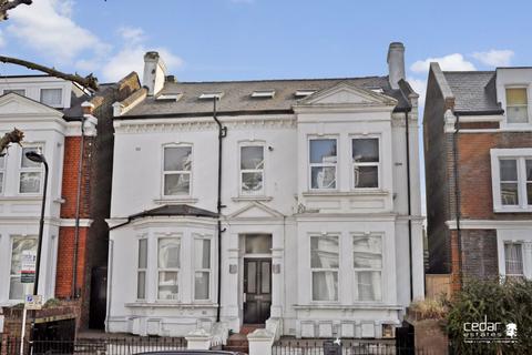 Studio to rent, Sherriff Road, West Hampstead NW6