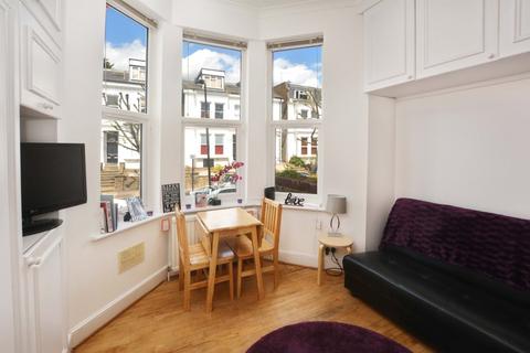 Studio to rent, Sherriff Road, West Hampstead NW6
