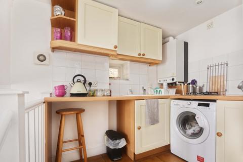 Studio to rent, Sherriff Road, West Hampstead NW6
