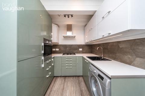 2 bedroom flat to rent, Brunswick Road, Hove, BN3