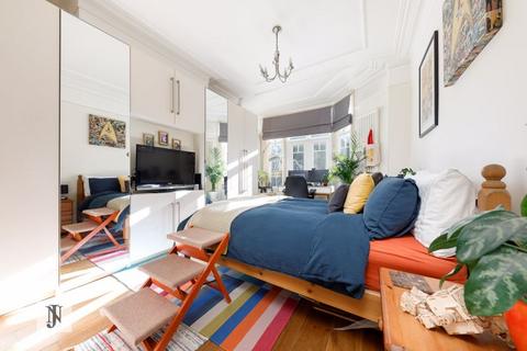 undefined, Oakfield Road, Southgate, London N14
