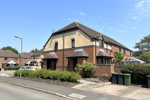 1 bedroom end of terrace house to rent, Kineton