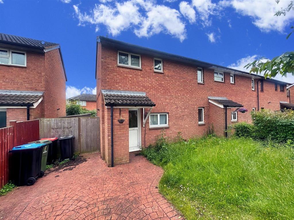Harcourt, Bradwell, Milton Keynes 3 bed semidetached house to rent £