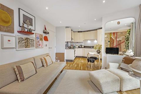 1 bedroom flat for sale - Black Prince Road, London
