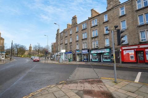 2 bedroom flat to rent, Albert Street, Stobswell, Dundee, DD4