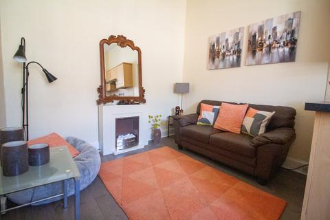1 bedroom flat to rent, Elgin Terrace, Easter Road, Edinburgh, EH7