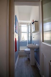 1 bedroom flat to rent, Elgin Terrace, Easter Road, Edinburgh, EH7