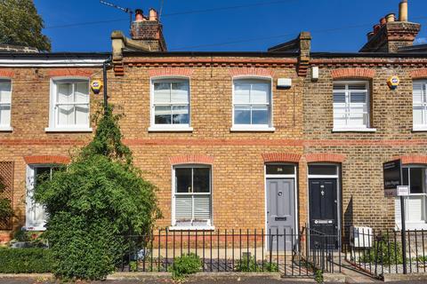 Tranquil Passage London Se3 2 Bed Terraced House 775 000