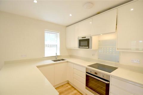 2 bedroom apartment to rent, Grenaby Road, Croydon, CR0