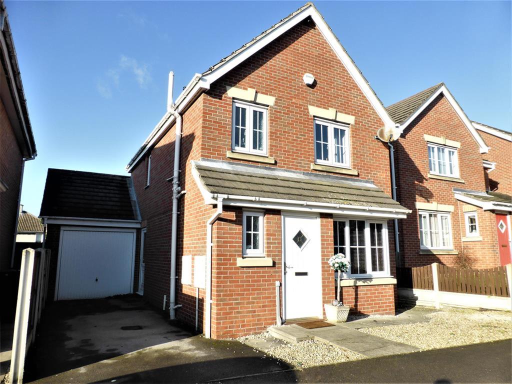 Pennyfields, Bolton Upon Dearne, Rotherham, S63 8EZ 3 bed detached