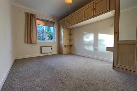 2 bedroom flat to rent, Yew Tree Lane, Solihull, West Midlands, B91