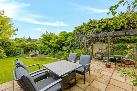 56 Padbrook, Oxted, RH8 0DZ