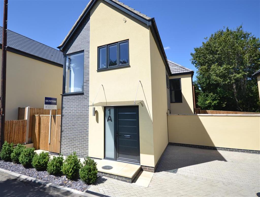 Rowley, Cam, GL11 5NT 3 bed detached house £299,950