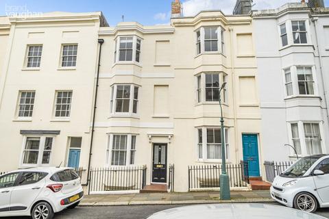 4 bedroom terraced house to rent, Lower Market Street, Hove, East Sussex, BN3