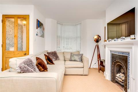 4 bedroom terraced house to rent, Lower Market Street, Hove, East Sussex, BN3