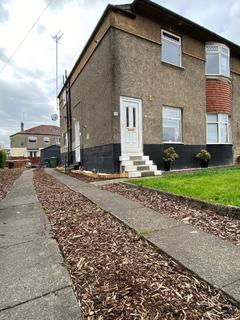 3 bedroom flat to rent, Kirriemuir Ave, Cardonald, Glasgow, G52