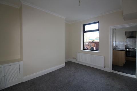 2 bedroom terraced house to rent, Blandford Street, Ferryhill, County Durham, DL17