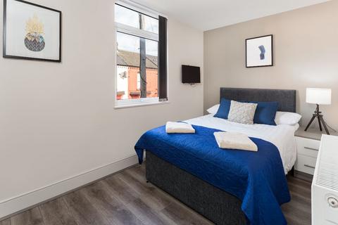 6 bedroom terraced house to rent, Wrenbury Street, Liverpool