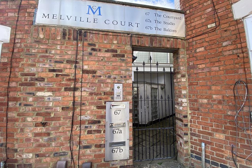 Melville Street, Abington, Northampton, NN1 2 bed mews £170,000