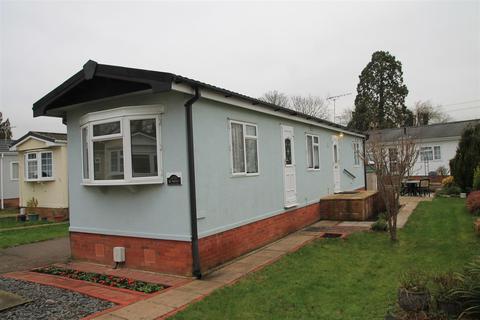 Search Mobile Park Homes For Sale In Berkshire Onthemarket