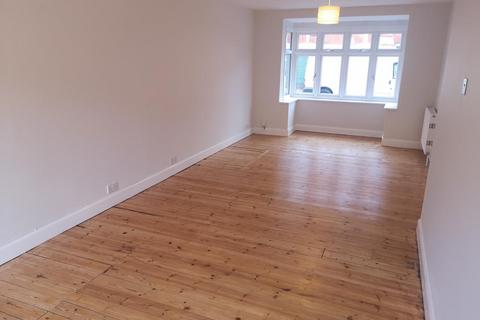 3 bedroom terraced house to rent, Reading,  Berkshire,  RG30