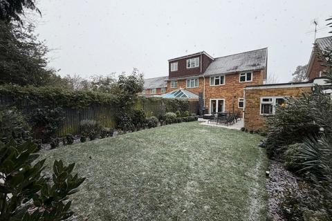 3 bedroom semi-detached house for sale, Kingsmead, Camberley GU16