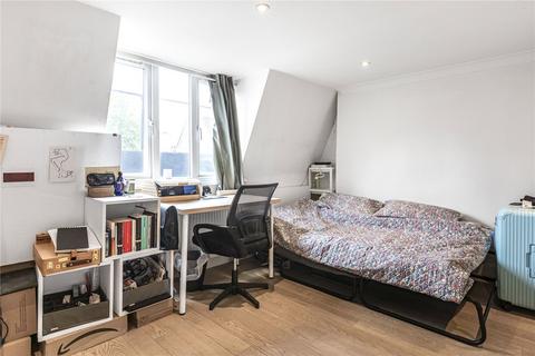 Studio to rent, Brick Lane, Shoreditch, London, E1