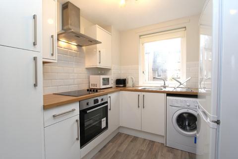 1 bedroom flat to rent, Liddesdale Place, Canonmills, Edinburgh, EH3