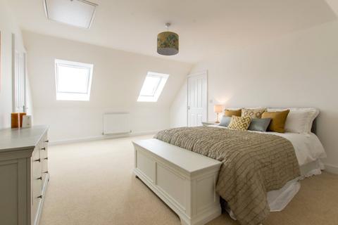4 bedroom semi-detached house for sale - Stockwood Meadow, Staplecross